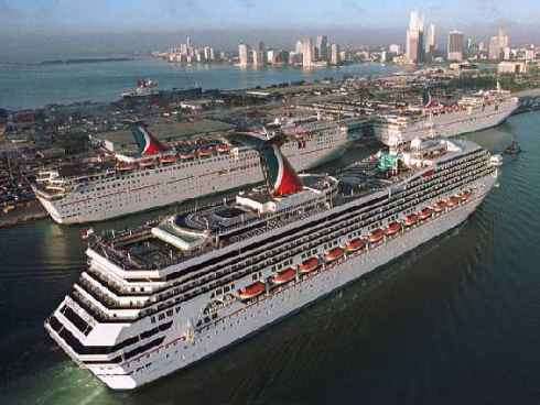 Cruceros Carnival sufre gastos inesperados debidos a los conflictos en Oriente Medio